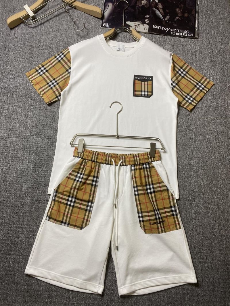 Burberry Short Suits